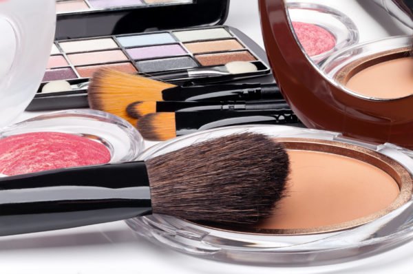 How to Choose the Best Makeup Products